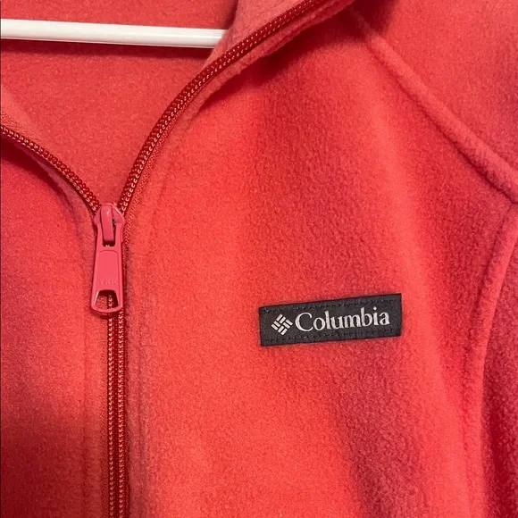 Columbia Women's Vibrant Red Ski Jacket - Picture 3 of 6